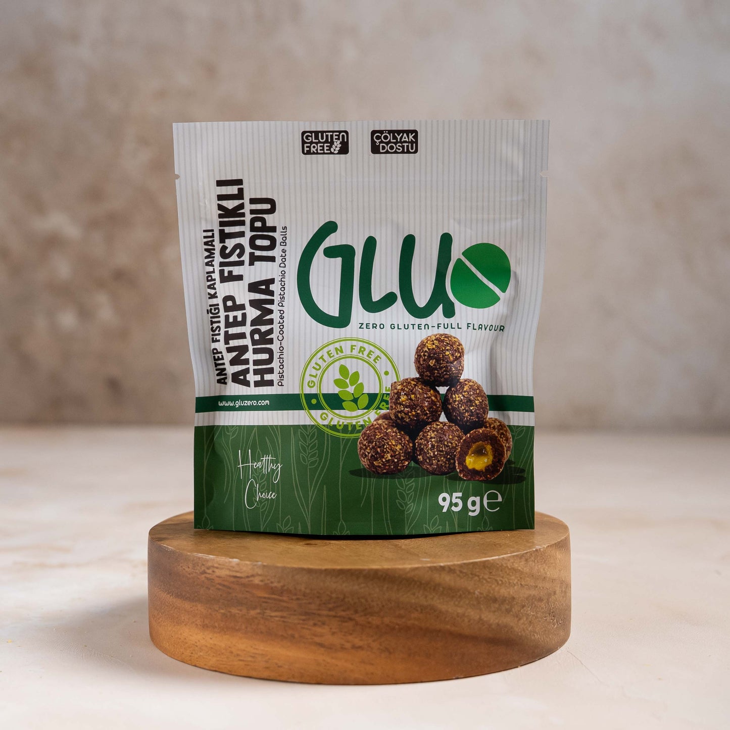 Glutensiz Antep Fıstığı Kaplamalı Antep Fıstıklı Hurma Topu 95 g